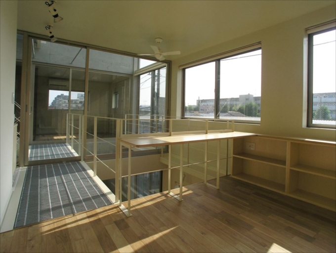アトリウムと屋上緑化のある外断熱住宅12